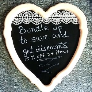 15% off 3+ items💗